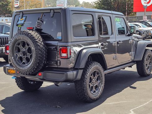 Used 2023 Jeep Wrangler Unlimited w/ 8.4" Radio Group AWD/4WD image 19