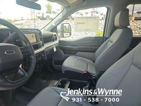 New 2025 Ford F450 XL w/ XL Chrome Package image 5