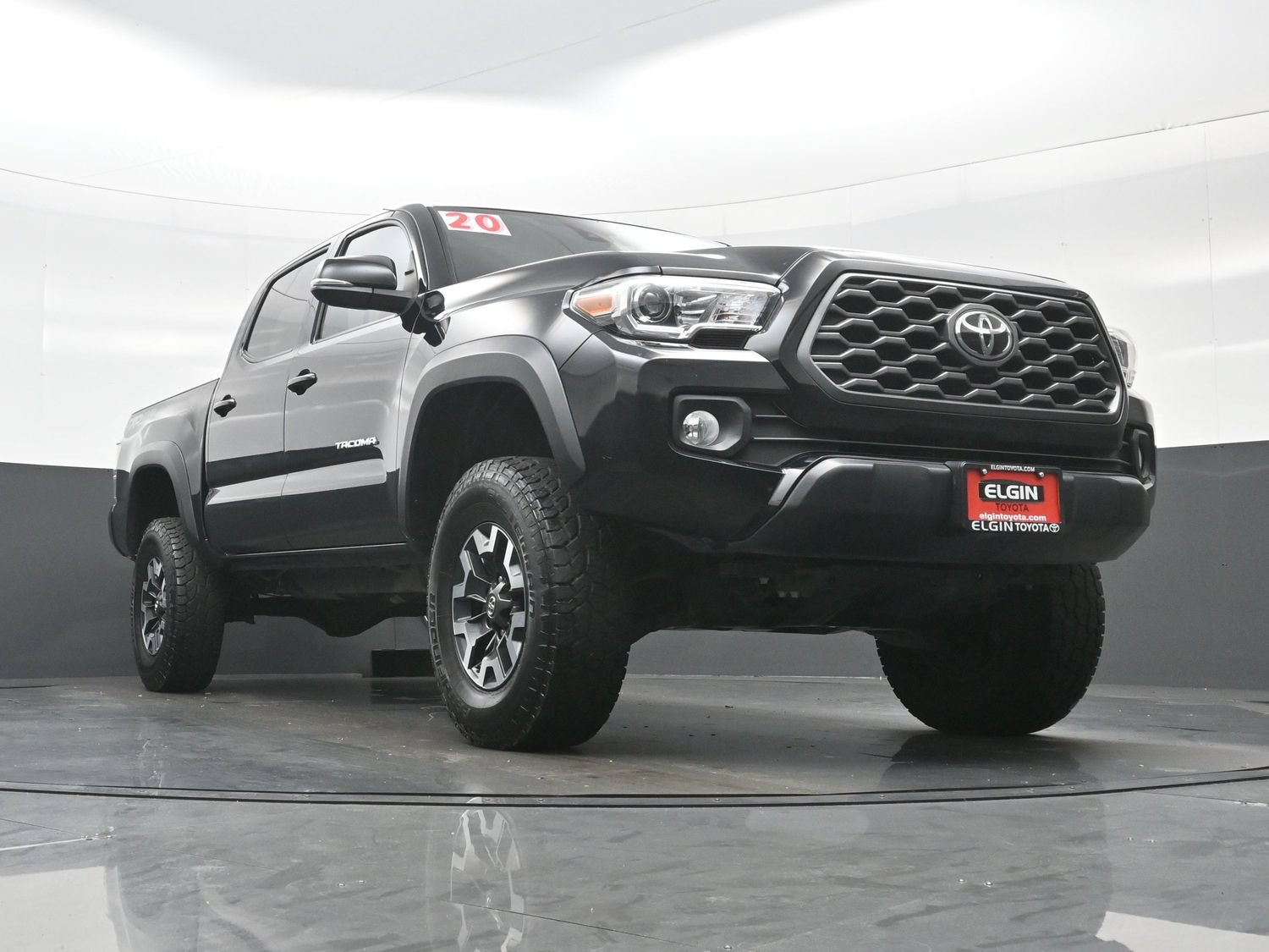 Used 2020 Toyota Tacoma TRD Off-Road w/ Technology Package AWD/4WD image 27