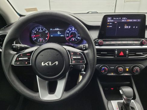 Used 2023 Kia Forte LXS w/ LXS Technology Package FWD image 22