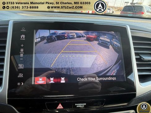 Used 2017 Honda Pilot Touring image 21