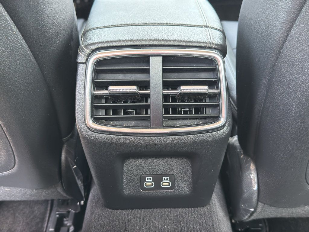Used 2026 Genesis G70 2.5T RWD image 28