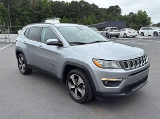Used 2018 Jeep Compass Latitude w/ Popular Equipment Group FWD video 2