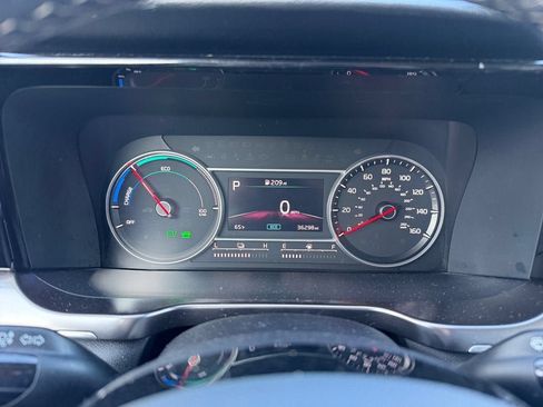 Used 2023 Kia Sorento EX AWD/4WD image 14