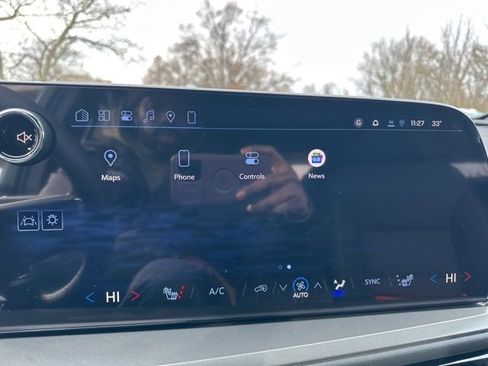 New 2026 Chevrolet Traverse LT w/ Driver Confidence Package image 18