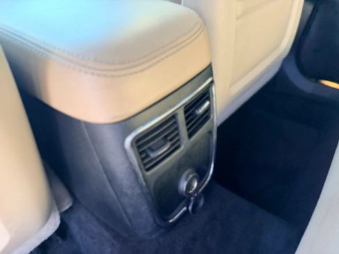 Used 2013 Dodge Charger SXT RWD image 11
