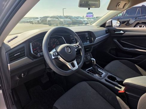 Used 2021 Volkswagen Jetta FWD image 9