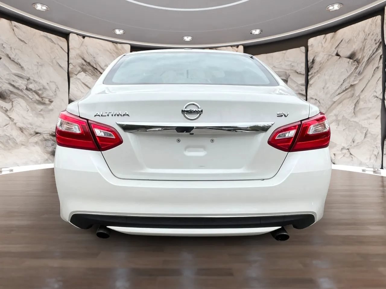 Used 2017 Nissan Altima 2.5 SV FWD image 6