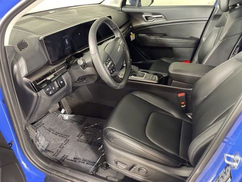 New 2026 Kia Sportage EX w/ EX Panorama Roof Package image 17