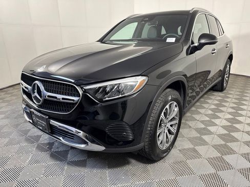 Certified 2025 Mercedes-Benz GLC 300 4MATIC image 12