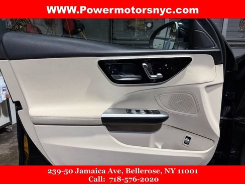 Used 2022 Mercedes-Benz C 300 4MATIC Sedan image 41