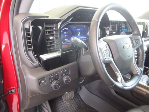 Used 2025 Chevrolet Silverado 1500 RST w/ All Star Edition Plus AWD/4WD image 28