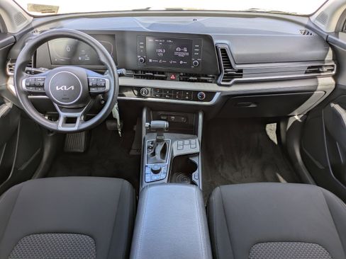 Certified 2023 Kia Sportage LX image 18