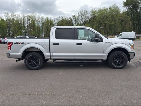 Used 2018 Ford F150 XLT w/ Equipment Group 301A Mid AWD/4WD image 24