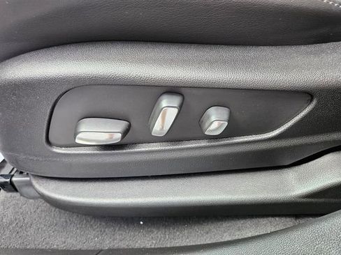 Certified 2024 Cadillac XT5 Premium Luxury w/ LPO, Floor Liner Package image 9