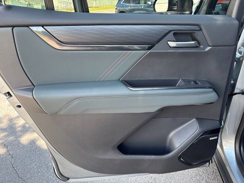 New 2026 GMC Acadia AT4 w/ Super Cruise Package AWD/4WD image 37