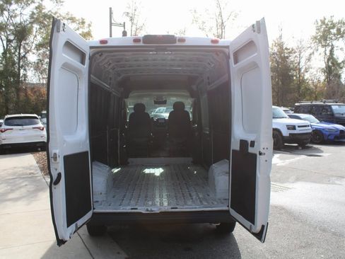 Used 2023 RAM ProMaster 2500 image 17