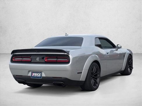 Used 2019 Dodge Challenger SRT Hellcat Redeye image 5