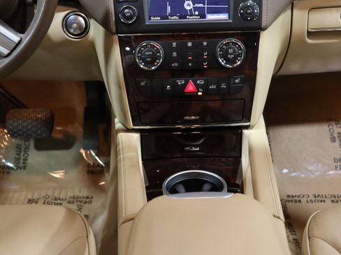 Used 2012 Mercedes-Benz GL 450 4MATIC w/ Premium 2 Pkg image 62