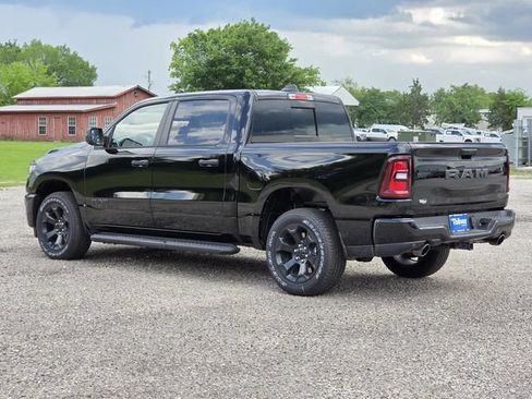 New 2026 RAM 1500 Express AWD/4WD image 4