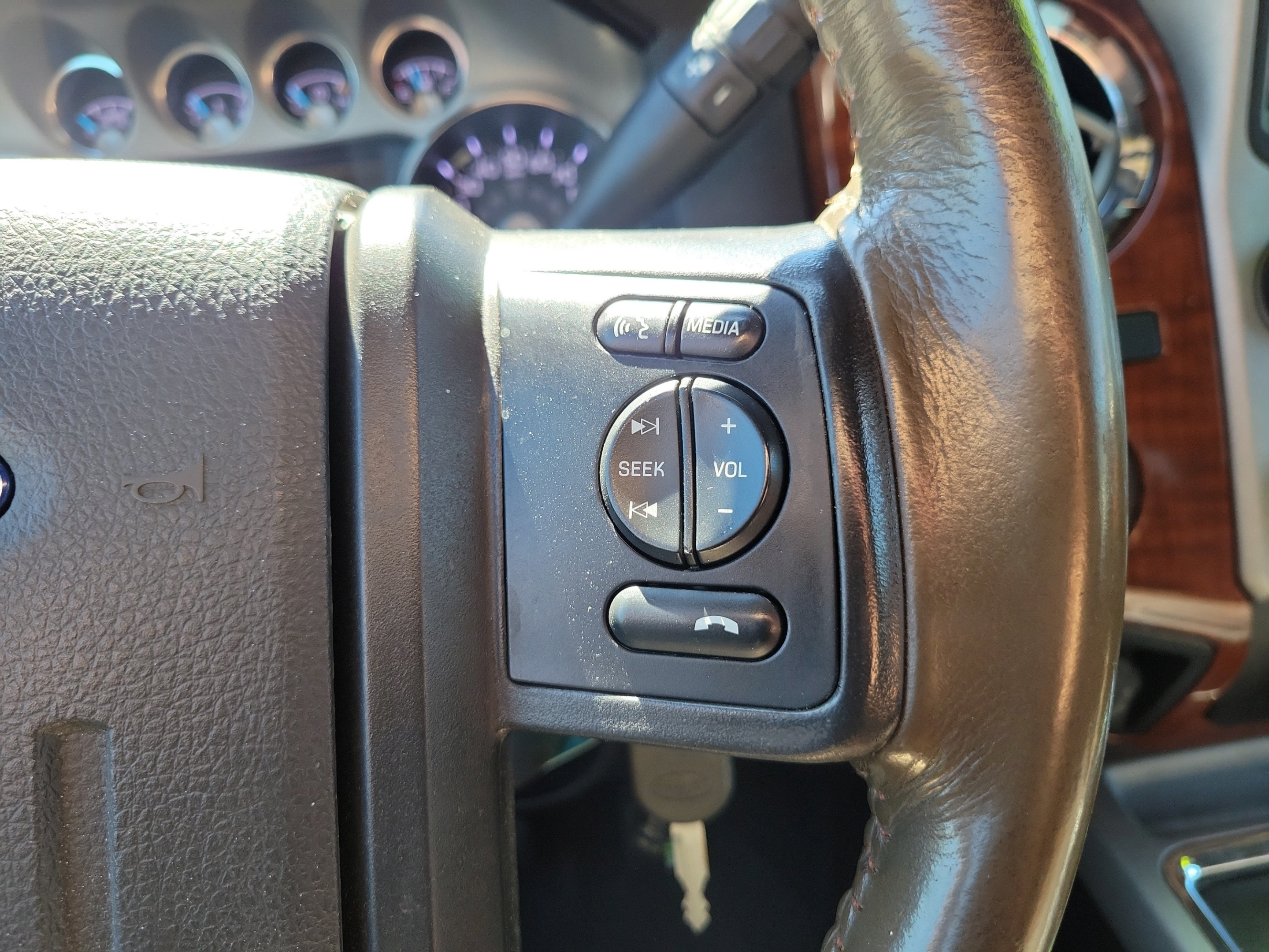 Used 2015 Ford F350 King Ranch w/ FX4 Off-Road Package AWD/4WD image 28