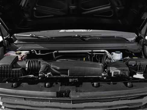 Used 2018 Chevrolet Colorado W/T image 33