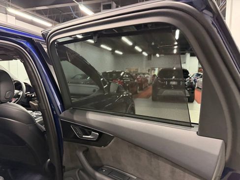 Used 2019 Audi Q7 3.0T Prestige w/ Prestige Package AWD/4WD image 35