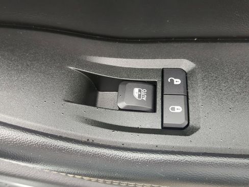 Used 2021 Jeep Grand Cherokee L Limited image 42