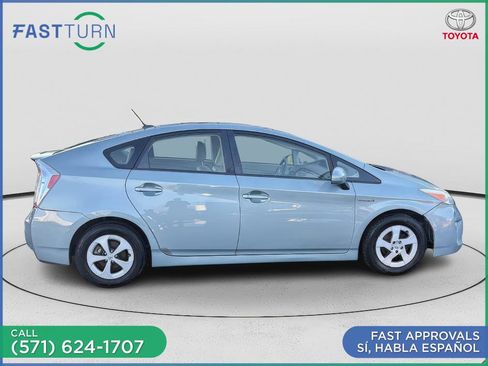 Used 2013 Toyota Prius Four w/ Deluxe Solar Roof Pkg image 6
