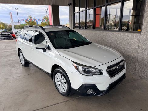 Used 2019 Subaru Outback 2.5i Premium image 38