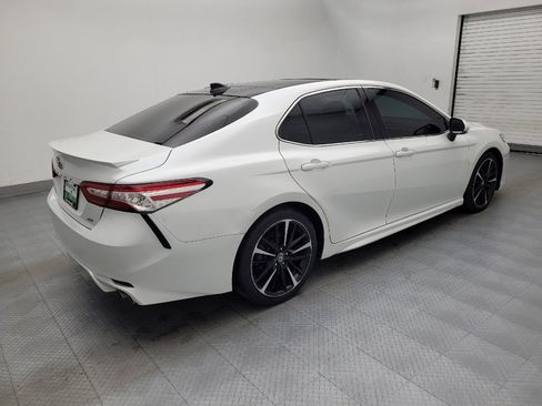 Used 2020 Toyota Camry XSE image 10
