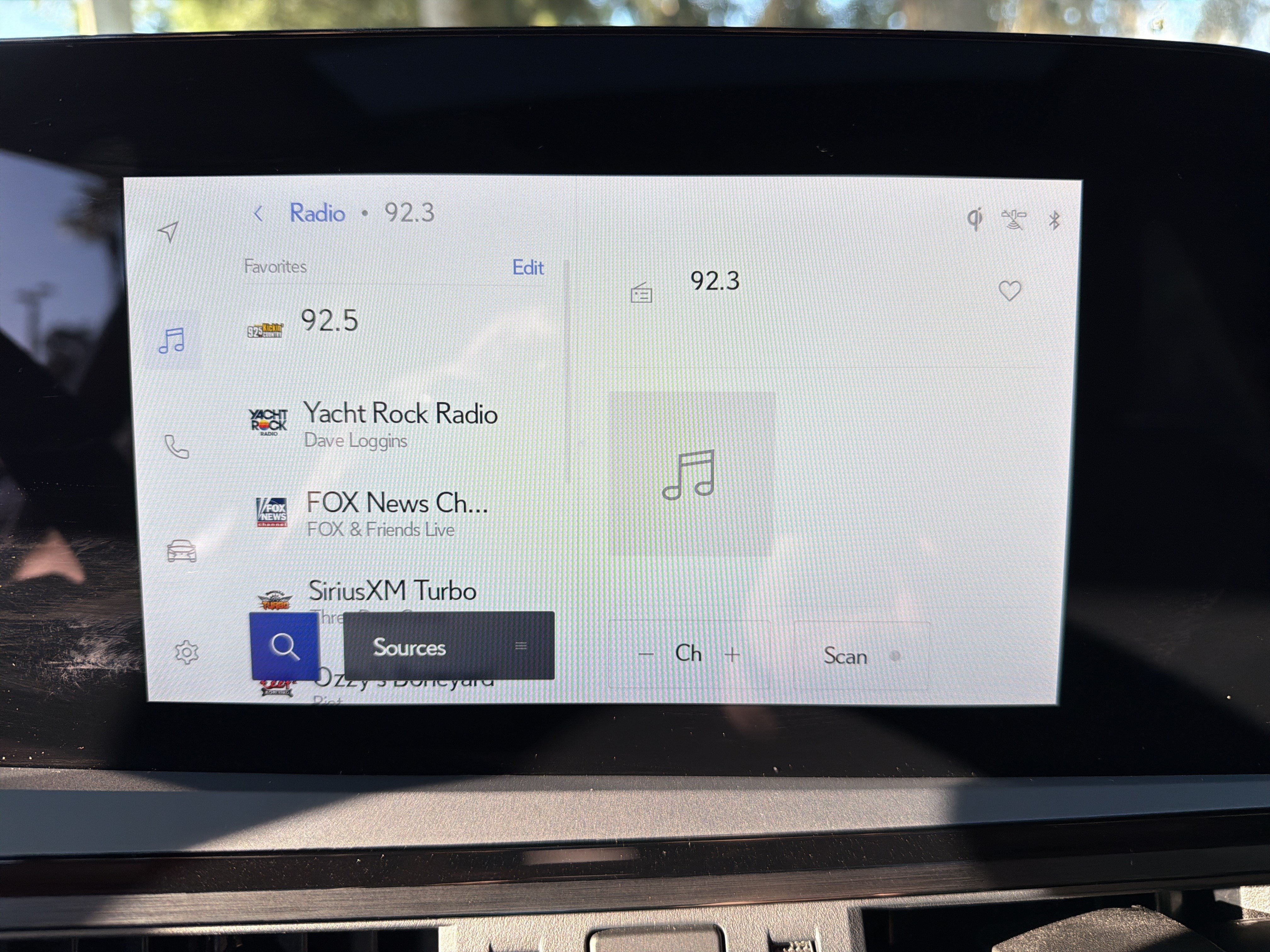 Used 2025 Lexus ES 350 w/ Premium Package FWD image 27