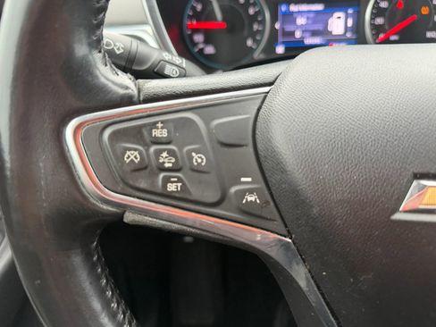 Used 2019 Chevrolet Equinox LT w/ Driver Convenience Package FWD image 20