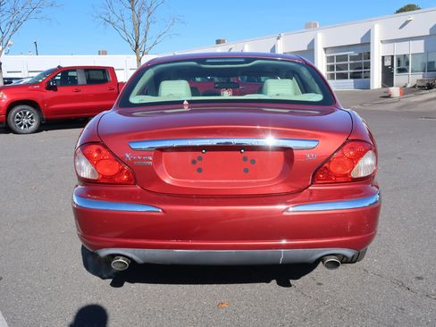 Used 2007 Jaguar X-TYPE 3.0 image 9