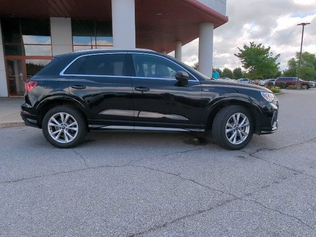 Used 2025 Audi Q3 2.0T Premium AWD/4WD image 33