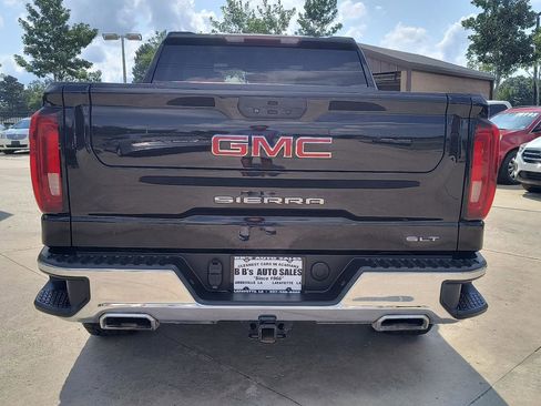 Used 2021 GMC Sierra 1500 SLT AWD/4WD image 4