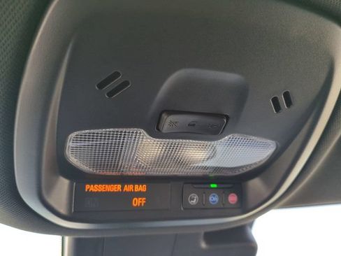 Used 2026 Chevrolet Trax RS w/ Driver Confidence Package FWD image 22