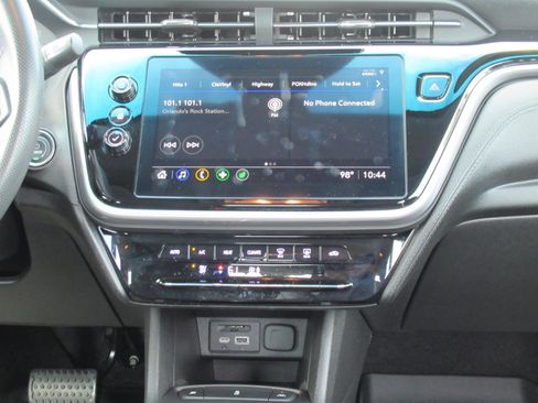 Used 2023 Chevrolet Bolt LT FWD image 15