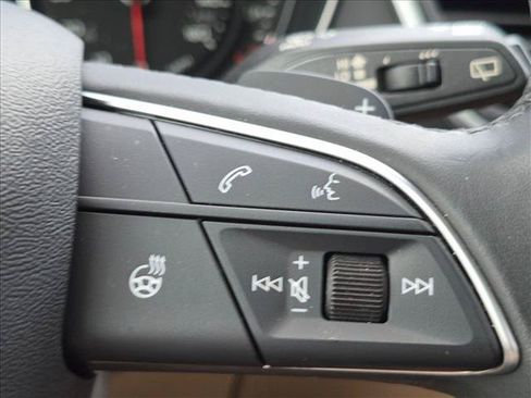 Used 2024 Audi Q5 2.0T Premium AWD/4WD image 12