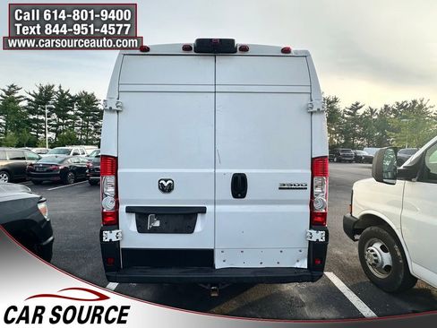Used 2023 RAM ProMaster 3500 w/ Driver Convenience Group FWD image 3