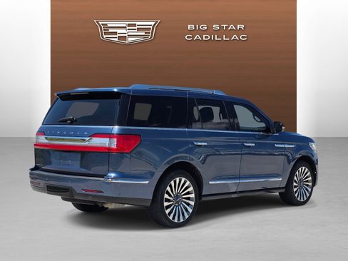Used 2018 Lincoln Navigator Reserve w/ Technology Package AWD/4WD image 5