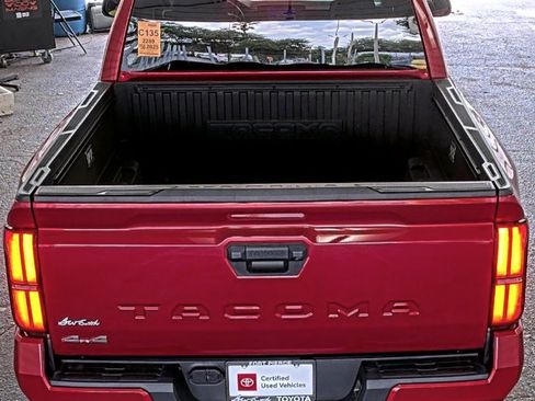 Used 2025 Toyota Tacoma SR5 AWD/4WD image 4