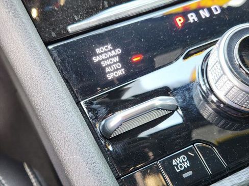 Certified 2025 Jeep Grand Cherokee Limited 4xe AWD/4WD image 28