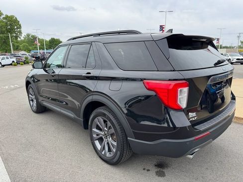 Certified 2023 Ford Explorer XLT w/ Equipment Group 202A AWD/4WD image 6