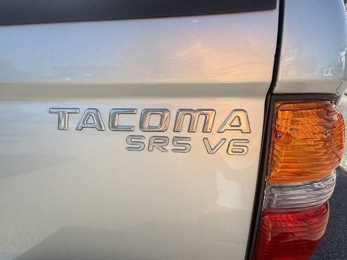 Used 2004 Toyota Tacoma 4x4 Double Cab image 10