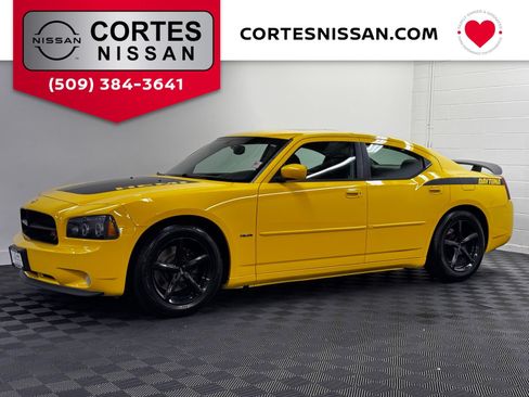 Used 2006 Dodge Charger R/T RWD image 1