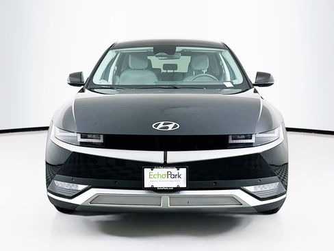 Used 2024 Hyundai Ioniq 5 SEL image 2