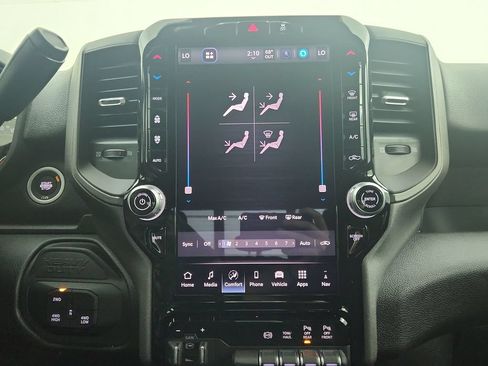 New 2026 RAM 2500 Tradesman AWD/4WD image 20