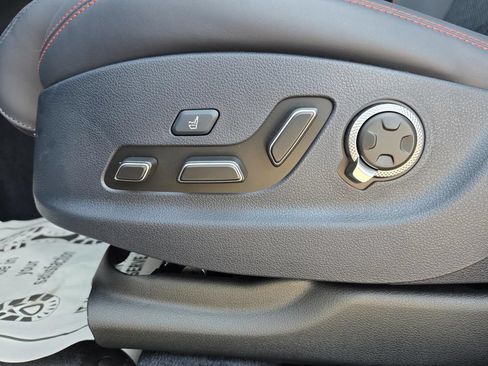 New 2027 Genesis GV70 3.5T Prestige AWD/4WD image 21