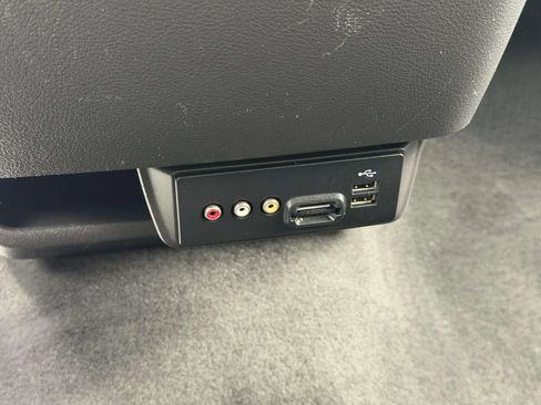 Used 2015 Ford Transit 350 XLT RWD image 25